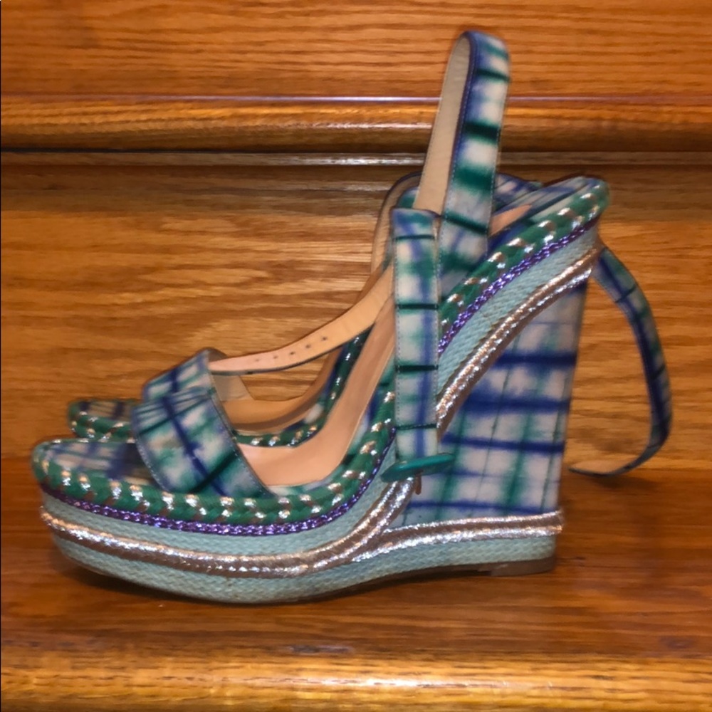 RED BOTTOM WEDGES